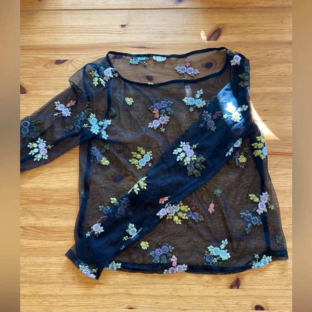 Free People All Night Floral Embroidered Layering Top Size Large - Picture 3 of 3